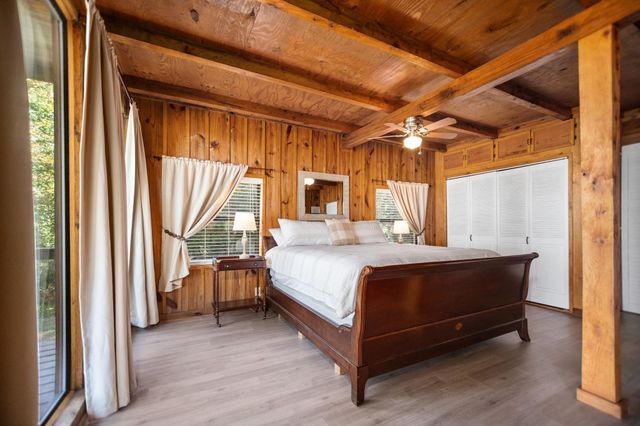 169 Cheyenne, Zavalla, TX 75980