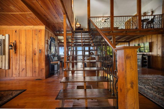 169 Cheyenne, Zavalla, TX 75980