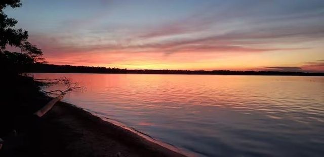 169 Cheyenne, Zavalla, TX 75980