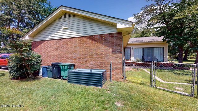 604 N Pinecrest Drive, Goldsboro, NC 27534