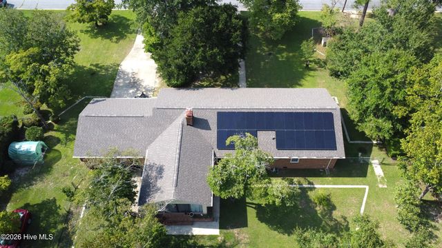 604 N Pinecrest Drive, Goldsboro, NC 27534
