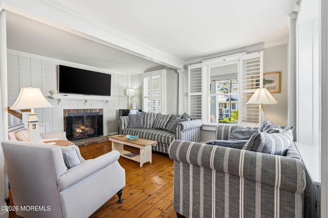15 Bath Avenue, Ocean Grove, NJ 07756