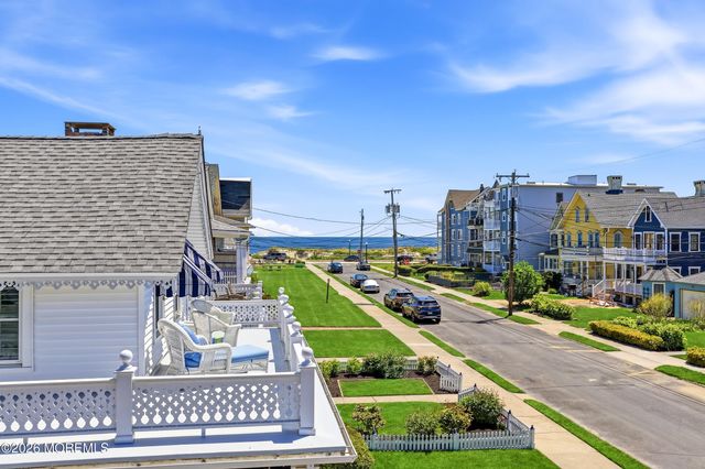 15 Bath Avenue, Ocean Grove, NJ 07756