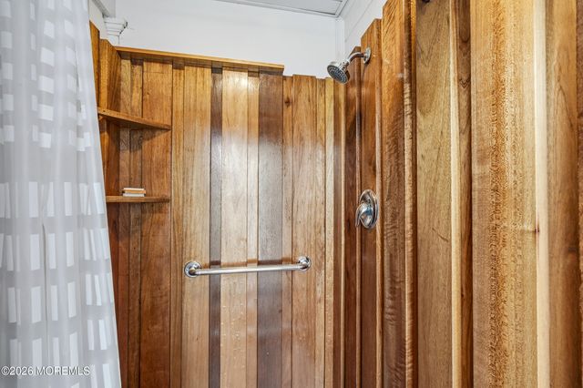 15 Bath Avenue, Ocean Grove, NJ 07756
