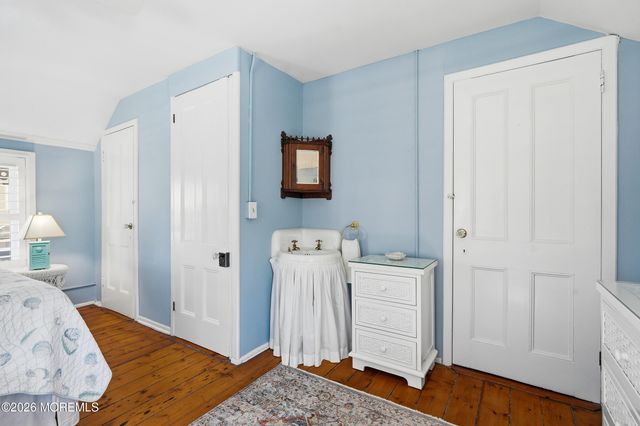 15 Bath Avenue, Ocean Grove, NJ 07756