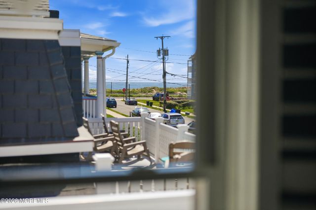 15 Bath Avenue, Ocean Grove, NJ 07756