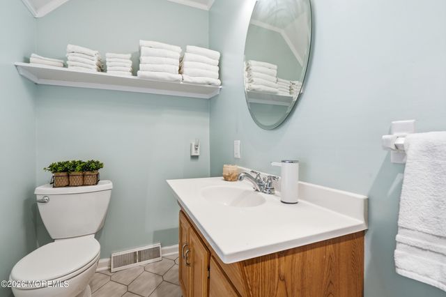 15 Bath Avenue, Ocean Grove, NJ 07756