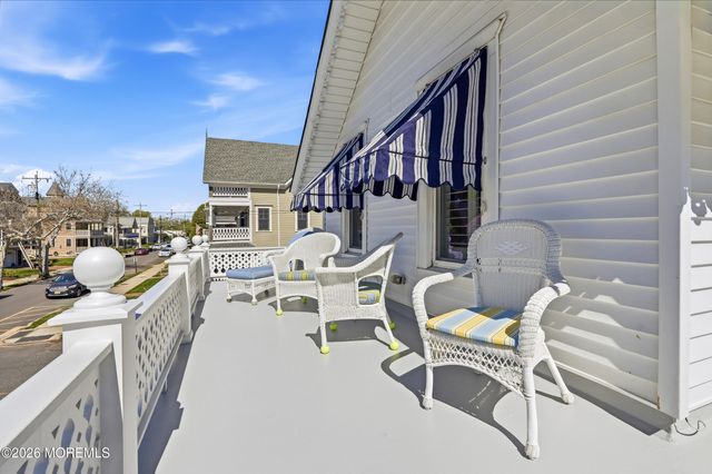 15 Bath Avenue, Ocean Grove, NJ 07756