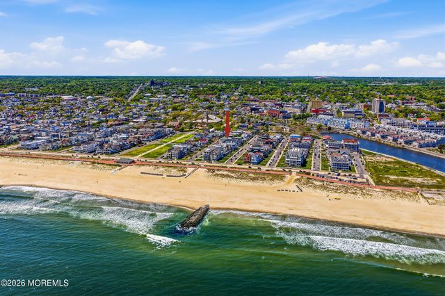 15 Bath Avenue, Ocean Grove, NJ 07756