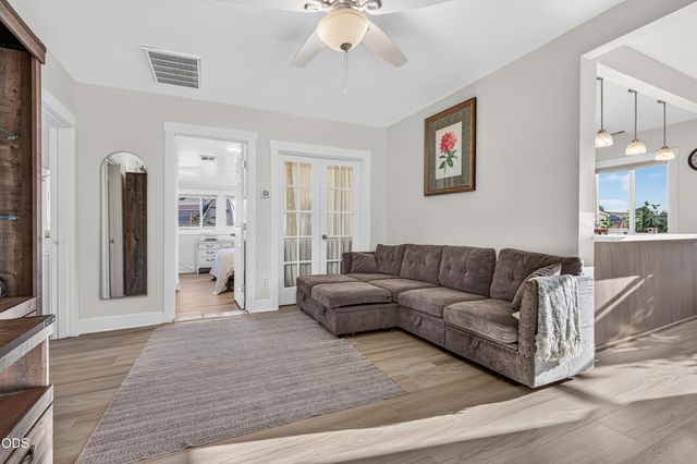 247 Berrydale Avenue, Medford, OR 97501