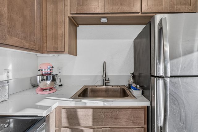 247 Berrydale Avenue, Medford, OR 97501