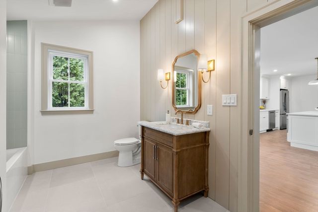 36 Kenilworth Rd, Arlington, MA 02476