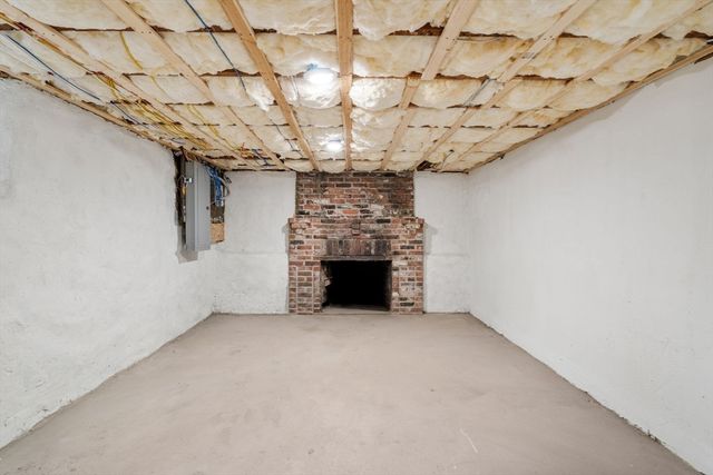 36 Kenilworth Rd, Arlington, MA 02476