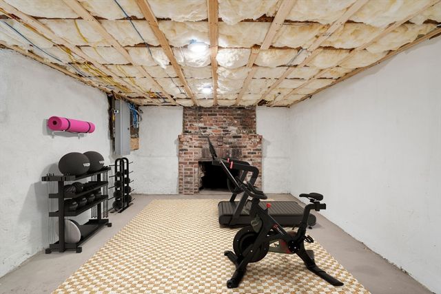 36 Kenilworth Rd, Arlington, MA 02476