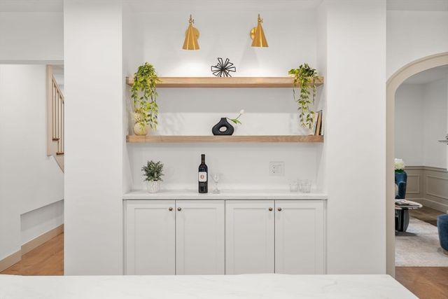 36 Kenilworth Rd, Arlington, MA 02476