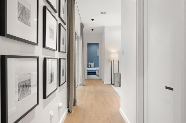 432 S Garrett Circle, Bellville, TX 77418