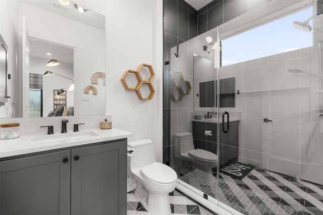 432 S Garrett Circle, Bellville, TX 77418