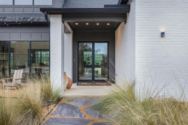 432 S Garrett Circle, Bellville, TX 77418