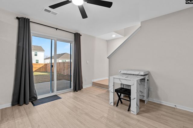 532 Edgetree Drive, Hopkins, SC 29061