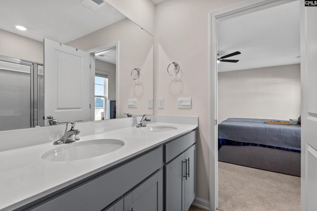 532 Edgetree Drive, Hopkins, SC 29061