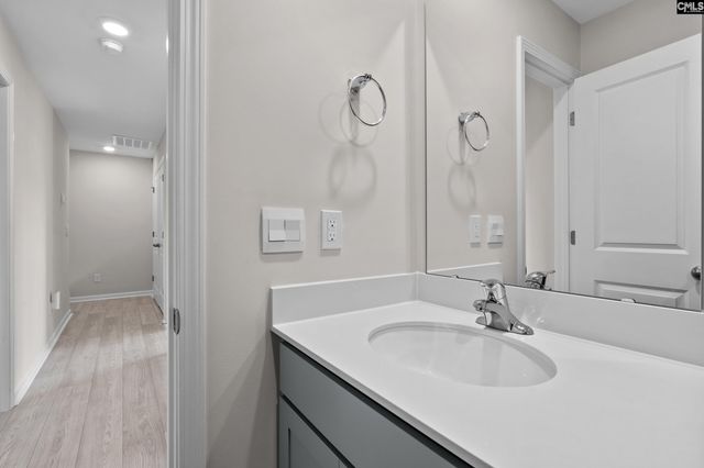 532 Edgetree Drive, Hopkins, SC 29061