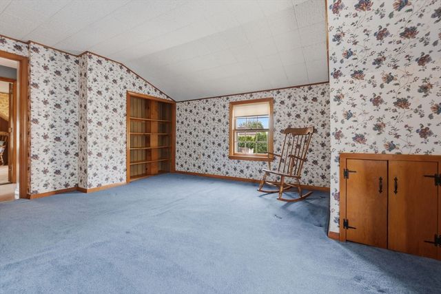 144 Tremont St, Peabody, MA 01960