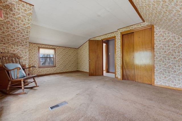 144 Tremont St, Peabody, MA 01960
