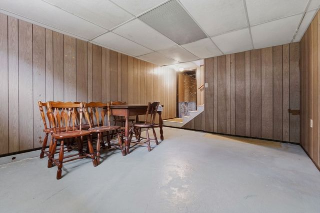 144 Tremont St, Peabody, MA 01960
