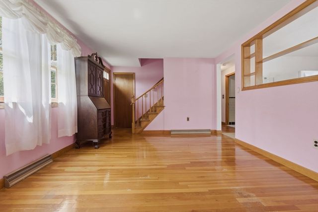 144 Tremont St, Peabody, MA 01960