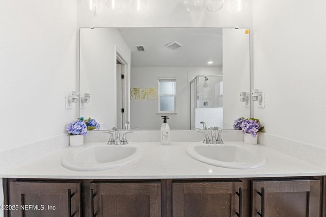 11183 STAPLETON Drive, Jacksonville, FL 32222