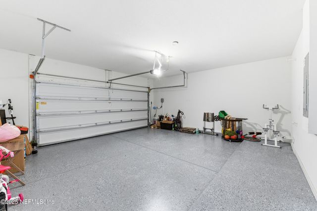 11183 STAPLETON Drive, Jacksonville, FL 32222