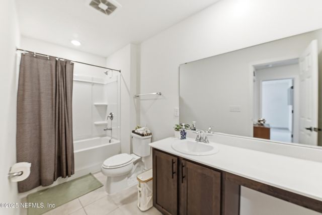 11183 STAPLETON Drive, Jacksonville, FL 32222