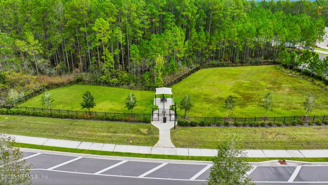 11183 STAPLETON Drive, Jacksonville, FL 32222