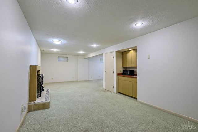 5339 Hickory Trail Lane, Blue Ash, OH 45242