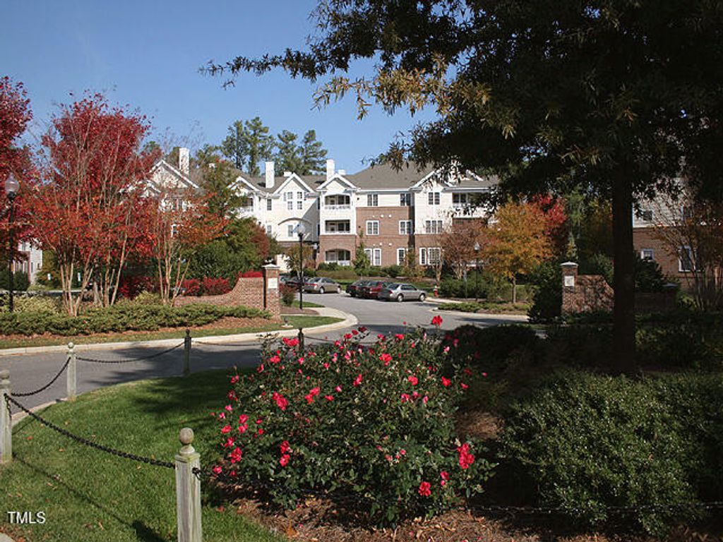 108 Northbrook Drive 201, Raleigh, NC 27609