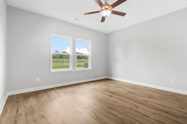 1048 Cherry Tree Dr, Mount Juliet, TN 37122