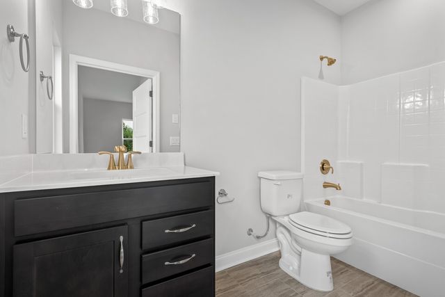1048 Cherry Tree Dr, Mount Juliet, TN 37122