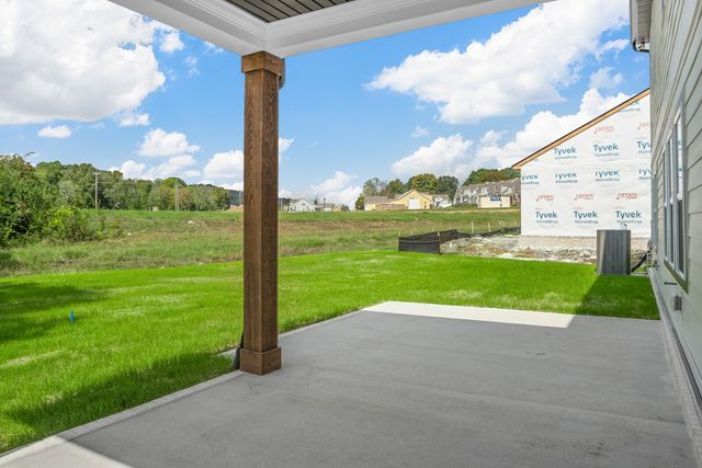 1048 Cherry Tree Dr, Mount Juliet, TN 37122