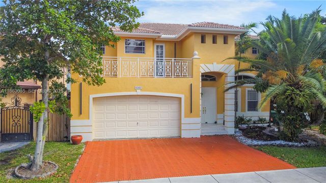 6049 SW 165th Ave, Miami, FL 33193