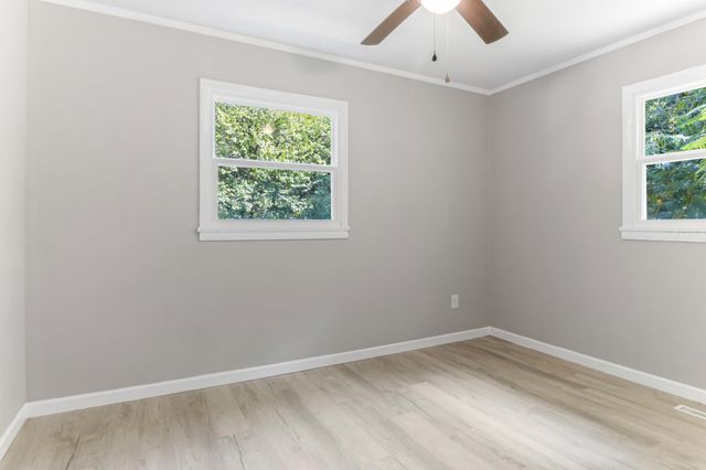 202 Lakeview Drive, Gaffney, SC 29340