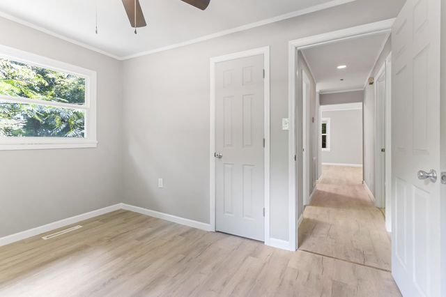 202 Lakeview Drive, Gaffney, SC 29340
