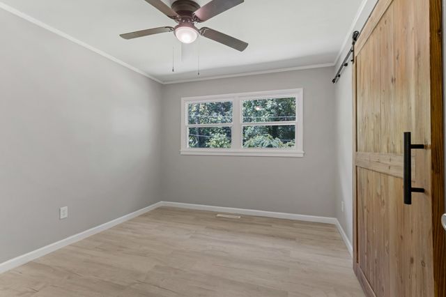 202 Lakeview Drive, Gaffney, SC 29340