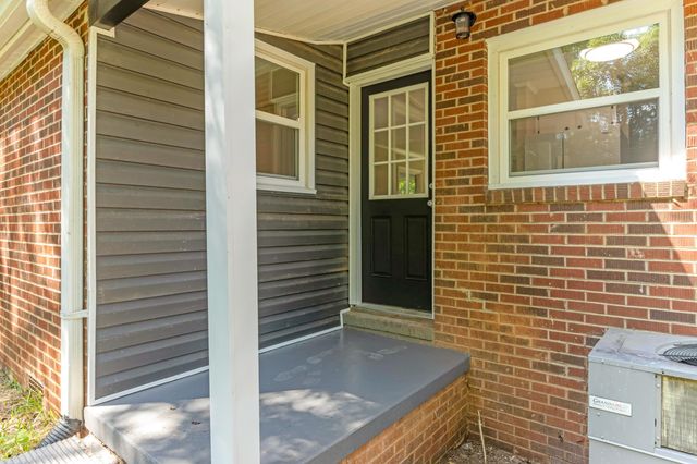 202 Lakeview Drive, Gaffney, SC 29340
