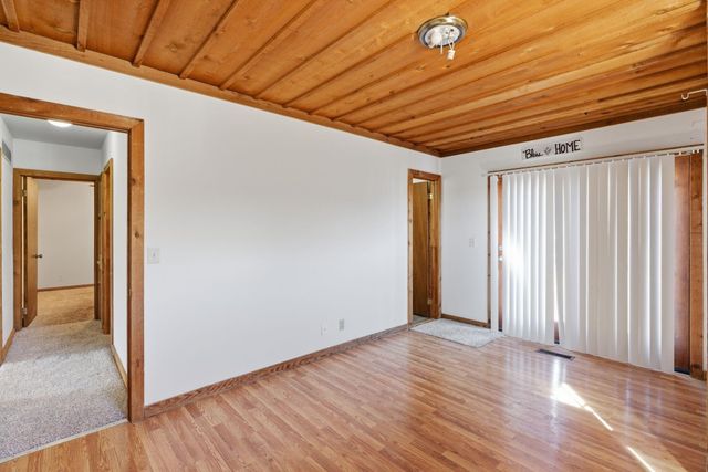 718 E Kechi Rd, Kechi, KS 67067