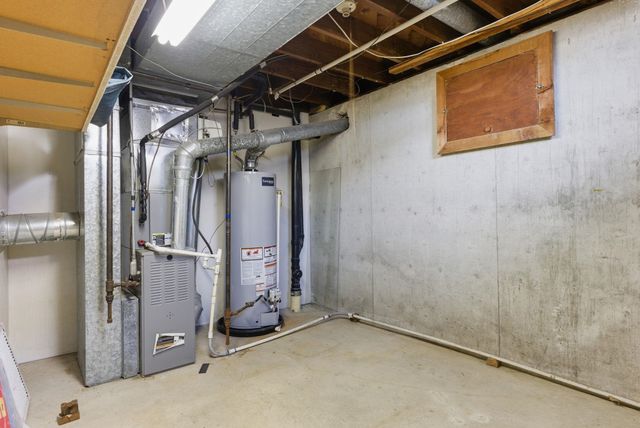 718 E Kechi Rd, Kechi, KS 67067