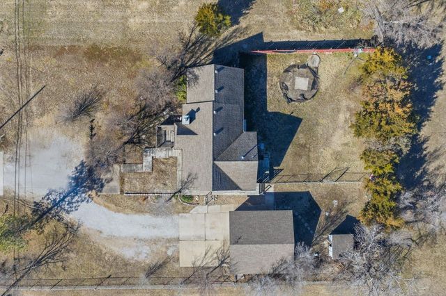 718 E Kechi Rd, Kechi, KS 67067