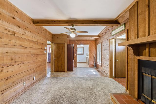 718 E Kechi Rd, Kechi, KS 67067