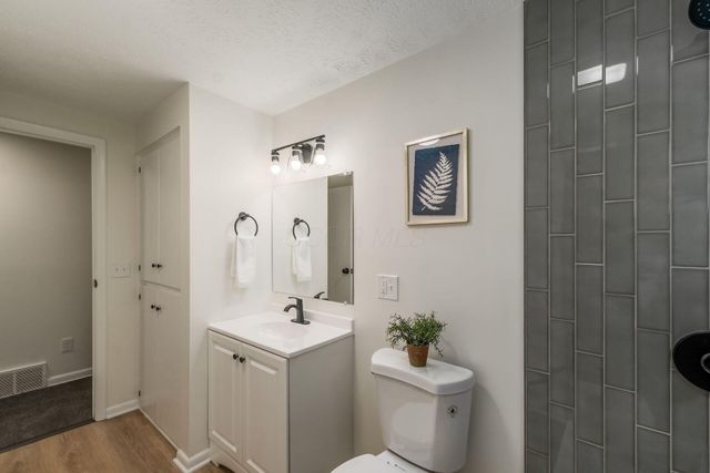 2742 Denmark Road, Columbus, OH 43232