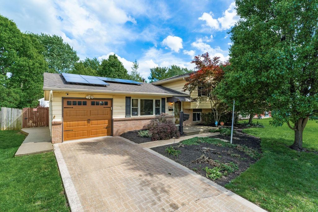 2742 Denmark Road, Columbus, OH 43232