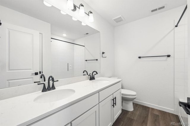 25264 E Warren Place, Aurora, CO 80018